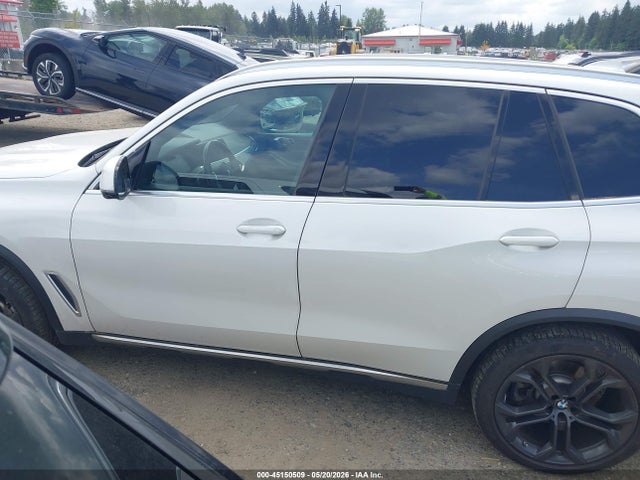 Продажа на аукционе авто 2019 Bmw X5 Xdrive40i, vin: 5UXCR6C5XKLL37515, номер лота: 45150509