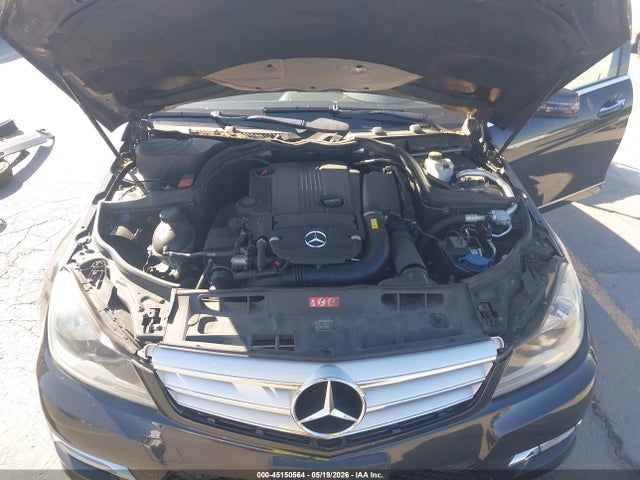 45150564 :رقم المزاد ، WDDGF4HB4CA612765 vin ، 2012 Mercedes-benz C 250 Sport مزاد بيع