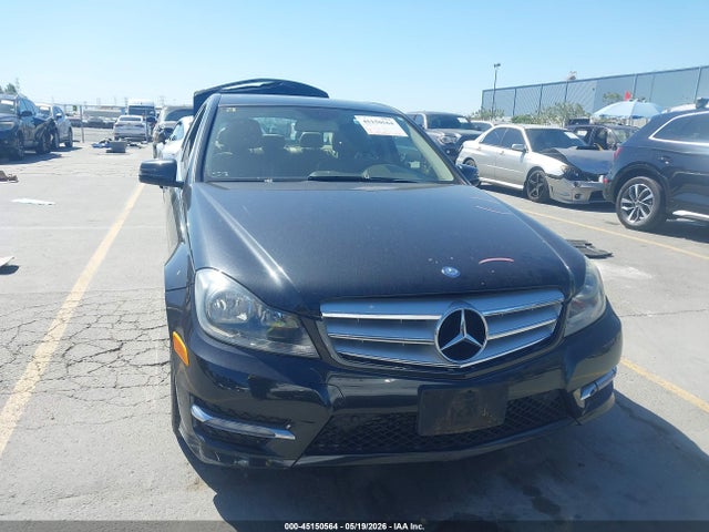 45150564 :رقم المزاد ، WDDGF4HB4CA612765 vin ، 2012 Mercedes-benz C 250 Sport مزاد بيع