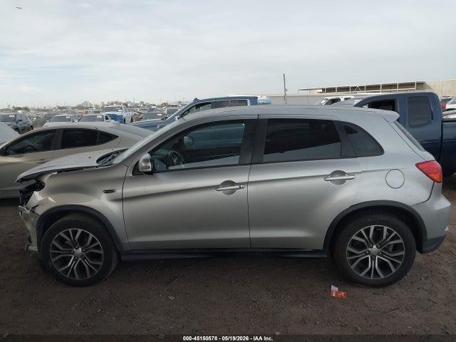 JA4AR3AW2JZ036388 Mitsubishi Outlander Sport 2.4 Se