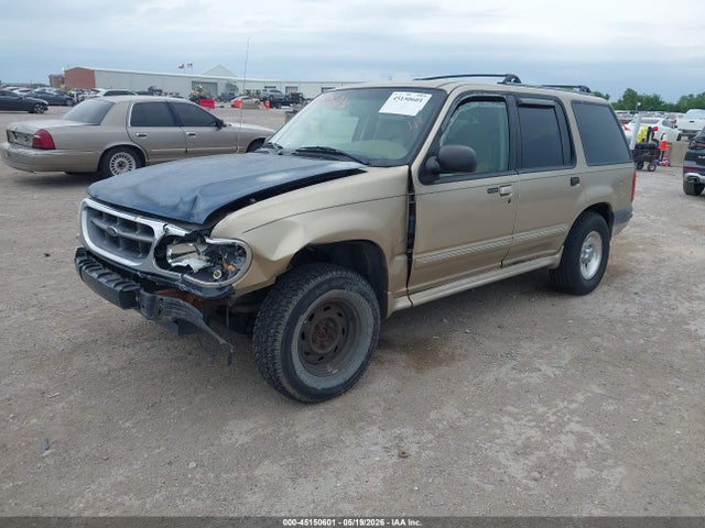 Продажа на аукционе авто 2000 Ford Explorer Xlt, vin: 1FMZU83P0YUB81717, номер лота: 45150601