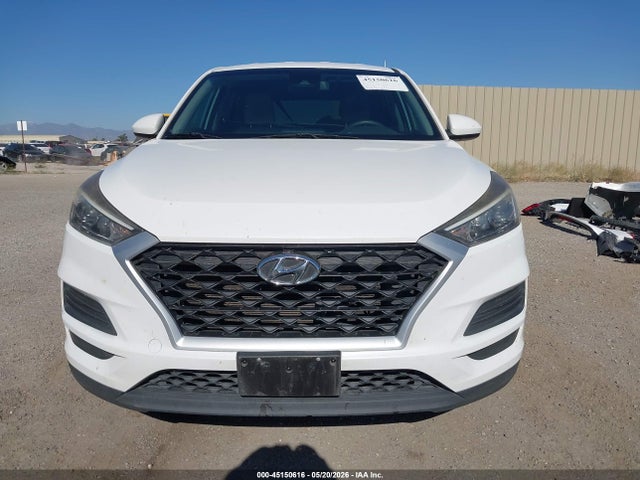 KM8J2CA48KU876047 Hyundai TUCSON SE