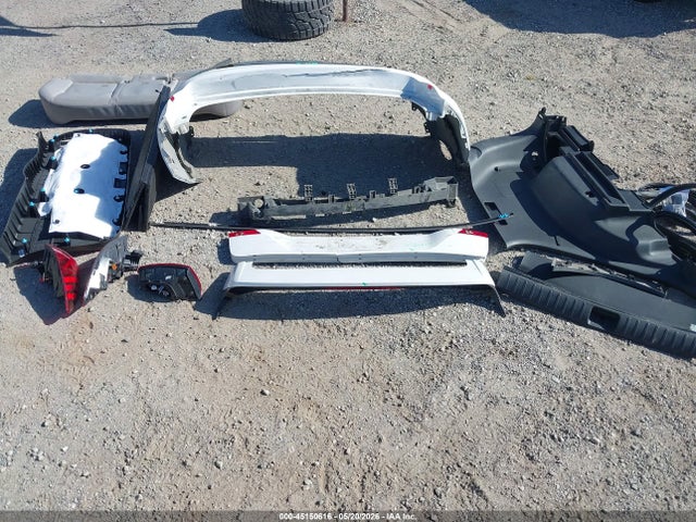 KM8J2CA48KU876047 Hyundai TUCSON SE
