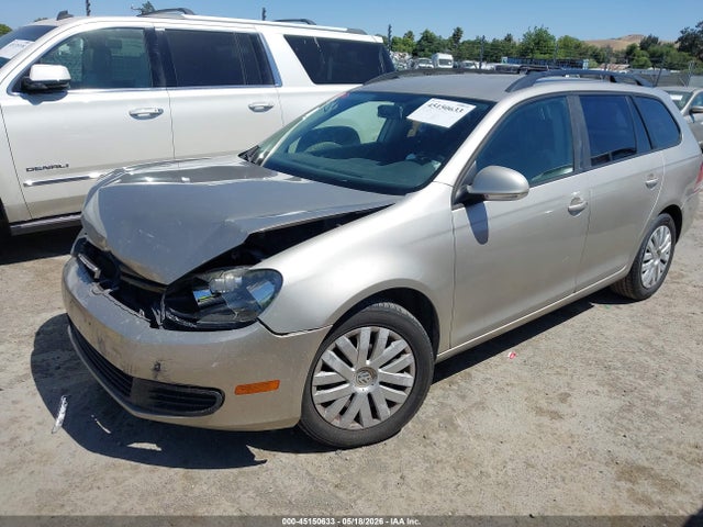 45150633 :رقم المزاد ، 3VWPP7AJ0DM646634 vin ، 2013 Volkswagen Jetta Sportwagen 2.5l S مزاد بيع