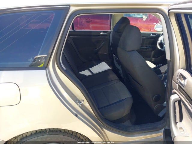 45150633 :رقم المزاد ، 3VWPP7AJ0DM646634 vin ، 2013 Volkswagen Jetta Sportwagen 2.5l S مزاد بيع