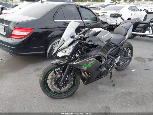 Kawasaki Ex650 R 2024 ML5EXER16RDAD4551 Image 2