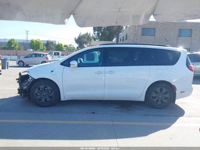 Aukcja sprzedaży 2019 Chrysler Pacifica Hybrid Limited, vin: 2C4RC1N70KR590218, numer aukcji: 45150686