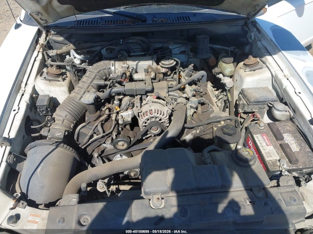 45150698 :رقم المزاد ، 1FAFP42X9YF310816 vin ، 2000 Ford Mustang Gt مزاد بيع