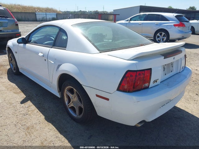 45150698 :رقم المزاد ، 1FAFP42X9YF310816 vin ، 2000 Ford Mustang Gt مزاد بيع