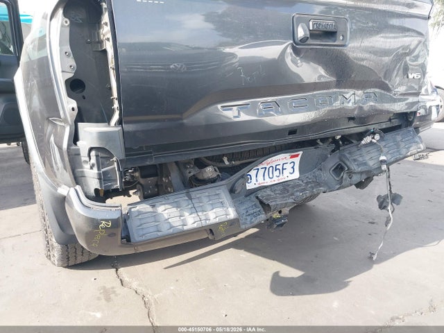 Продажа на аукционе авто 2018 Toyota Tacoma Trd Off Road, vin: 3TMCZ5AN3JM187453, номер лота: 45150706