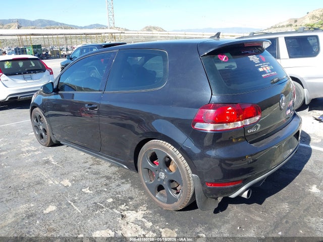45150708 :رقم المزاد ، WVWED7AJ2AW419881 vin ، 2010 Volkswagen Gti 2-door مزاد بيع