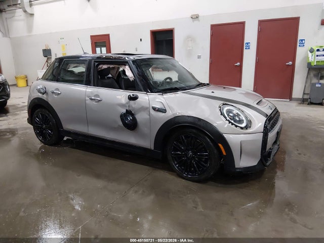 45150721 :رقم المزاد ، WMW53DK05N2P82175 vin ، 2022 Mini Hardtop Cooper S مزاد بيع