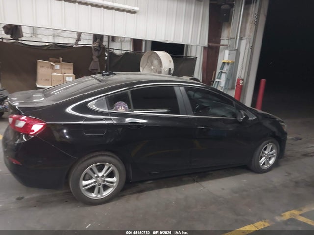 Продажа на аукционе авто 2018 Chevrolet Cruze Lt Auto, vin: 1G1BE5SM3J7155781, номер лота: 45150750