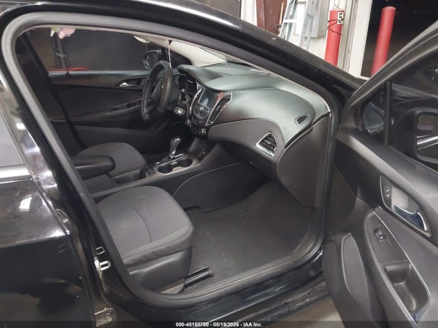 Продажа на аукционе авто 2018 Chevrolet Cruze Lt Auto, vin: 1G1BE5SM3J7155781, номер лота: 45150750