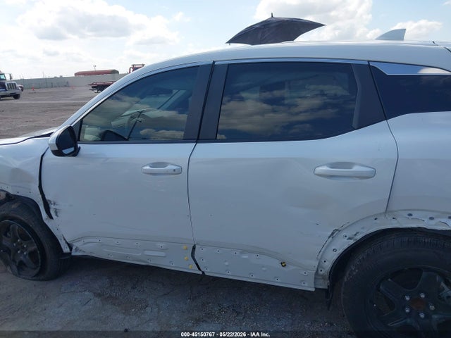 3N8AP6CA8SL331863 Nissan Kicks Sv Fwd