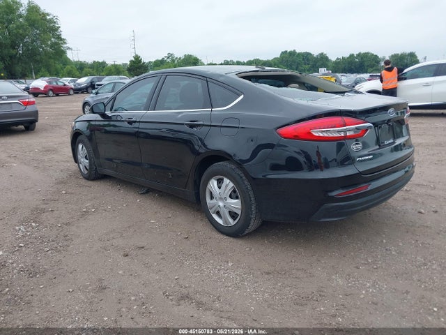 Ford FUSION S 2019 3FA6P0G79KR133373 Image 3