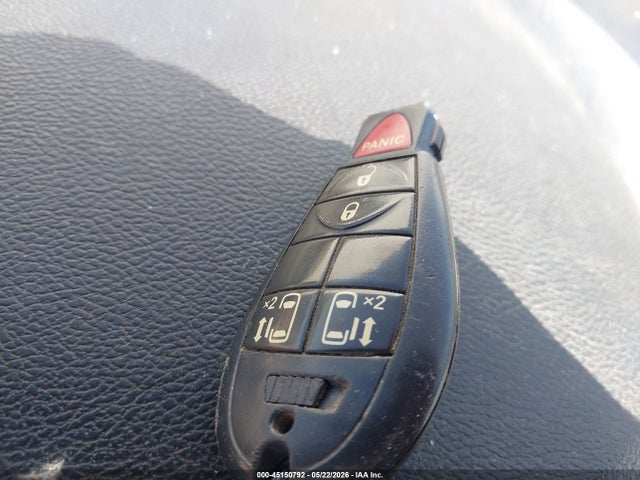 45150792 :رقم المزاد ، 2C4RDGDG1CR205736 vin ، 2012 Dodge Grand Caravan Crew مزاد بيع