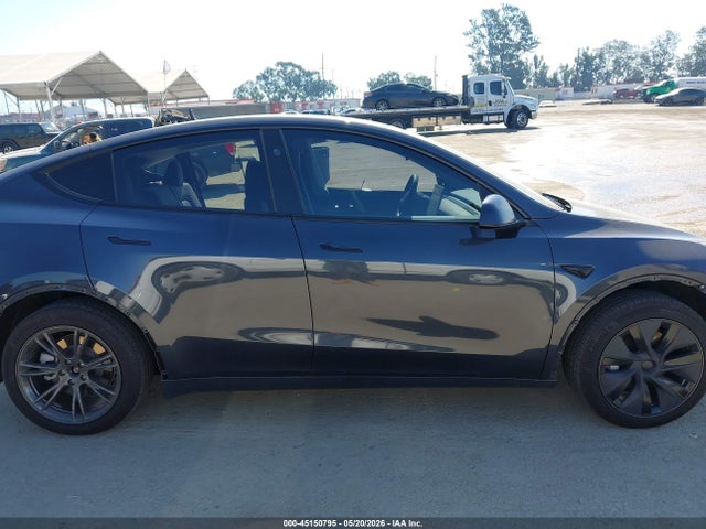 Продаж на аукціоні авто 2025 Tesla Model Y Long Range Dual Motor Rear-wheel Drive, vin: 7SAYGDEDXSF269504, номер лоту: 45150795