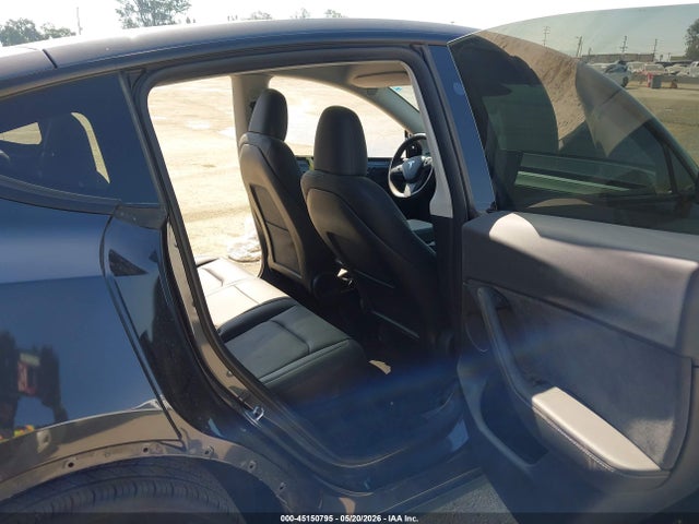 Продаж на аукціоні авто 2025 Tesla Model Y Long Range Dual Motor Rear-wheel Drive, vin: 7SAYGDEDXSF269504, номер лоту: 45150795