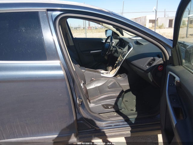 45150813 :رقم المزاد ، YV4992DZ3A2028170 vin ، 2010 Volvo Xc60 T6/t6 R-design مزاد بيع