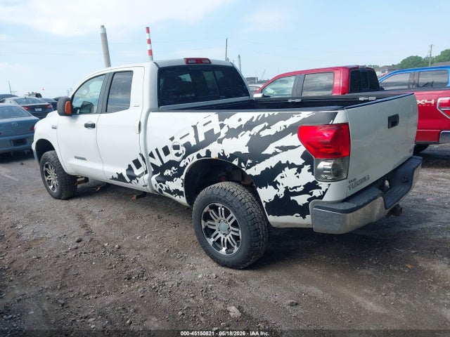 Продаж на аукціоні авто 2007 Toyota Tundra Sr5 5.7l V8, vin: 5TBBV54197S451292, номер лоту: 45150821