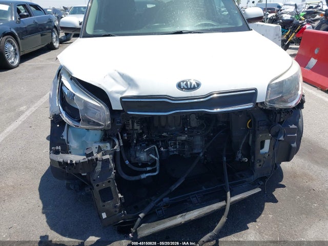 KNDJN2A29J7559539 KIA Soul