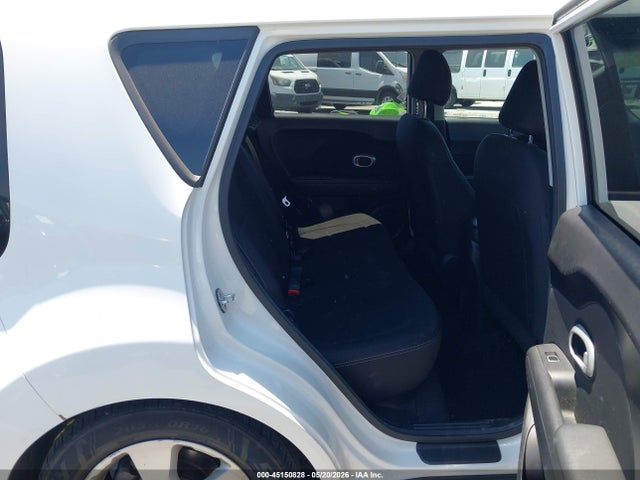 KNDJN2A29J7559539 KIA Soul