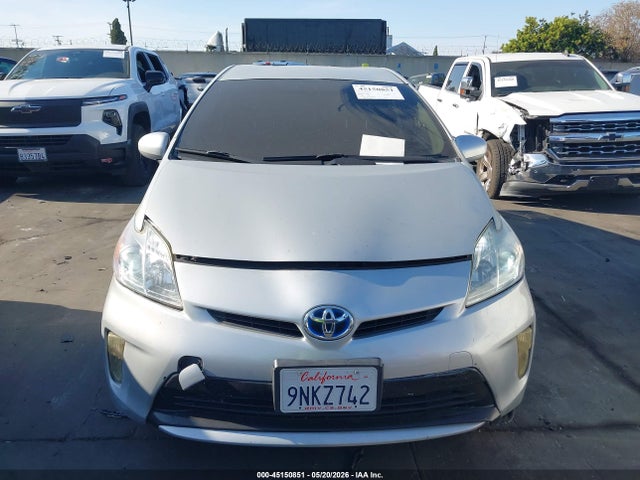 Toyota Prius Two 2015 JTDKN3DU6F1948995 Image 12