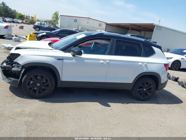 3VVEX7B25PM356493 Volkswagen Taos 1.5t Se