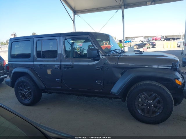 1C4PJXDN4SW663274 Jeep Wrangler 4-door Summit 4x4