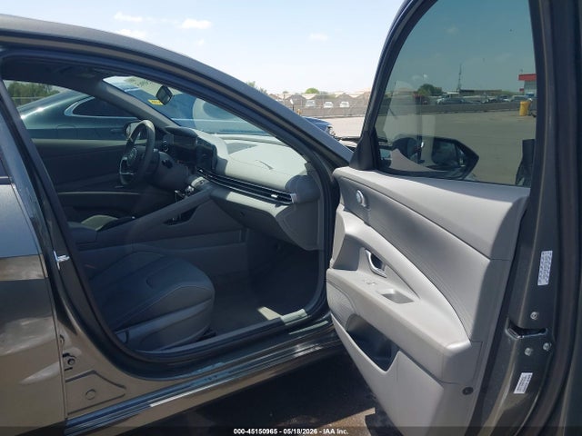 45150965 :رقم المزاد ، KMHLM4DG7RU761559 vin ، 2024 Hyundai Elantra Sel مزاد بيع