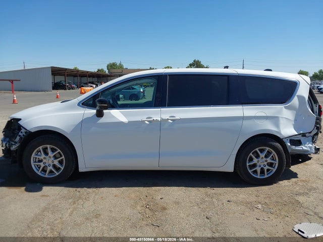 Aukcja sprzedaży 2024 Chrysler Pacifica Touring L, vin: 2C4RC1BG5RR107000, numer aukcji: 45150966