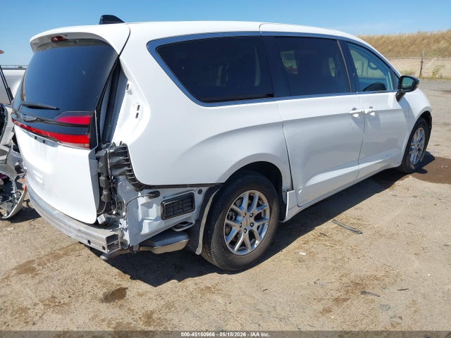 Aukcja sprzedaży 2024 Chrysler Pacifica Touring L, vin: 2C4RC1BG5RR107000, numer aukcji: 45150966