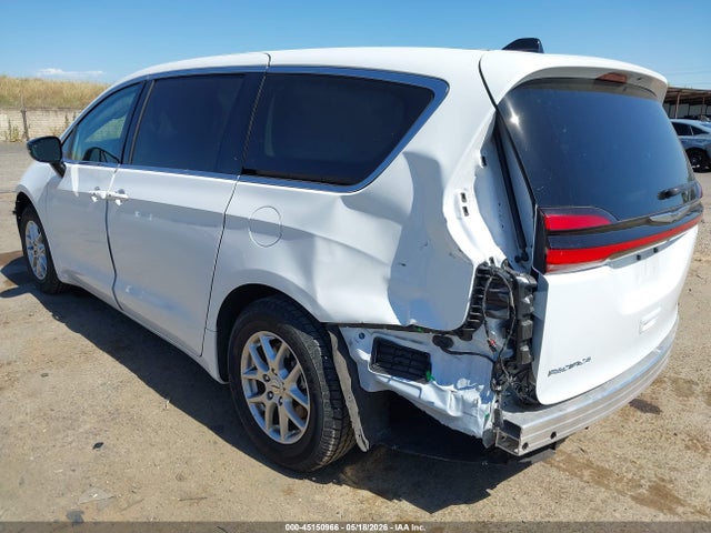 Aukcja sprzedaży 2024 Chrysler Pacifica Touring L, vin: 2C4RC1BG5RR107000, numer aukcji: 45150966