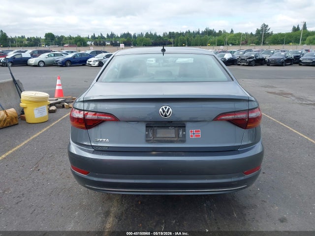 3VWN57BU7KM007170 Volkswagen Jetta 1.4t S