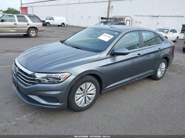 3VWN57BU7KM007170 Volkswagen Jetta 1.4t S