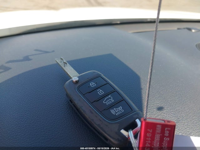 2019 Hyundai Santa Fe Se მანქანა იყიდება აუქციონზე, vin: 5NMS2CAD9KH119786, აუქციონის ნომერი: 45150974