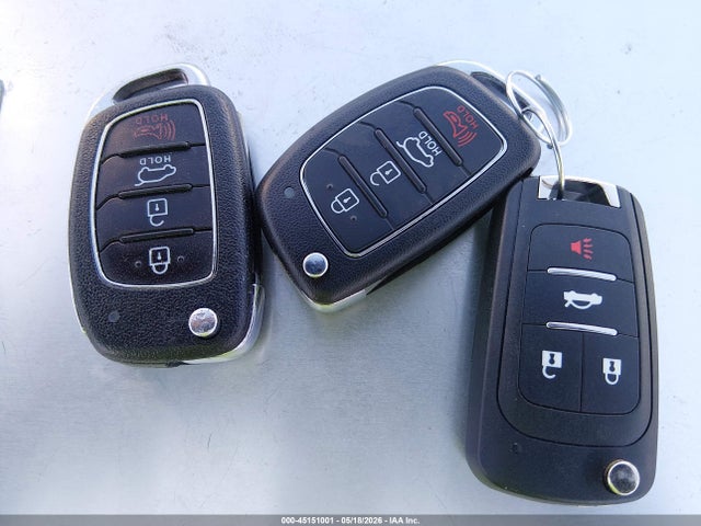 45151001 :رقم المزاد ، 5NMZTDLB2JH090899 vin ، 2018 Hyundai Santa Fe Sport 2.4l مزاد بيع