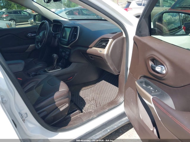 45151042 :رقم المزاد ، 1C4PJMBS2HW602263 vin ، 2017 Jeep Cherokee Trailhawk L Plus 4x4 مزاد بيع