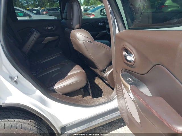 45151042 :رقم المزاد ، 1C4PJMBS2HW602263 vin ، 2017 Jeep Cherokee Trailhawk L Plus 4x4 مزاد بيع