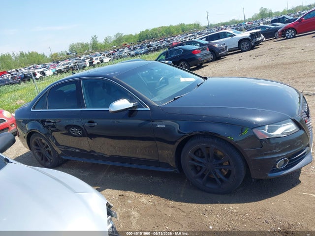 45151060 :رقم المزاد ، WAUBGAFL5BA115232 vin ، 2011 Audi S4 3.0 Premium Plus مزاد بيع