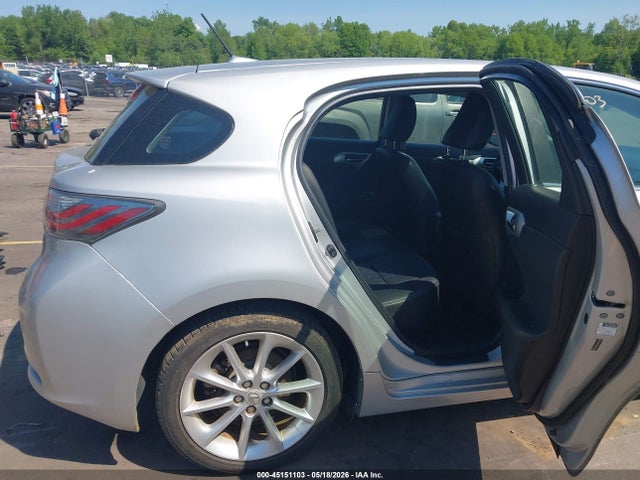 45151103 :رقم المزاد ، JTHKD5BH3B2019595 vin ، 2011 Lexus Ct 200h Premium مزاد بيع