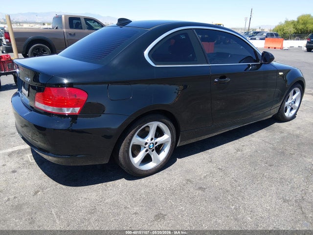 45151107 :رقم المزاد ، WBAUP7C55BVM54745 vin ، 2011 Bmw 128i مزاد بيع