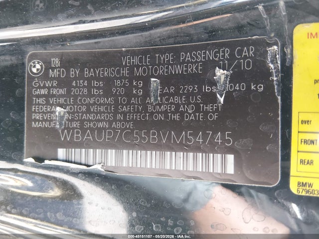 45151107 :رقم المزاد ، WBAUP7C55BVM54745 vin ، 2011 Bmw 128i مزاد بيع