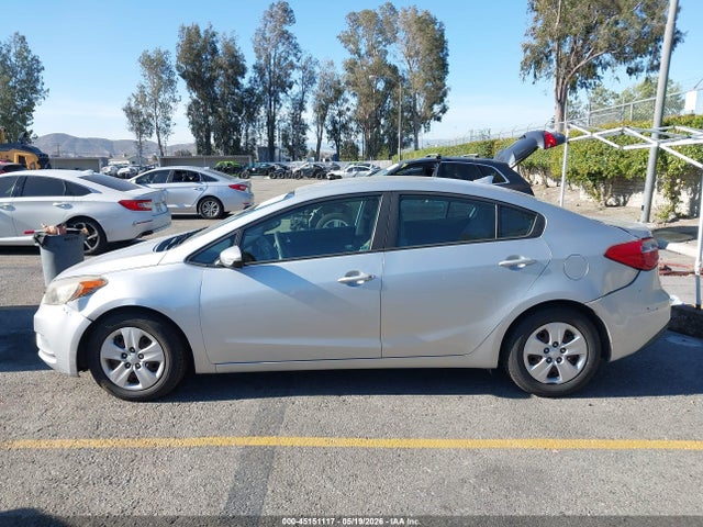 Auction sale of the 2016 Kia Forte Lx, vin: KNAFK4A62G5538966, lot number: 45151117