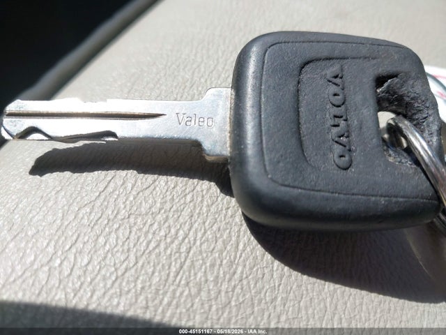 45151167 :رقم المزاد ، YV1TS91D921272597 vin ، 2002 Volvo S80 Executive/t6 مزاد بيع