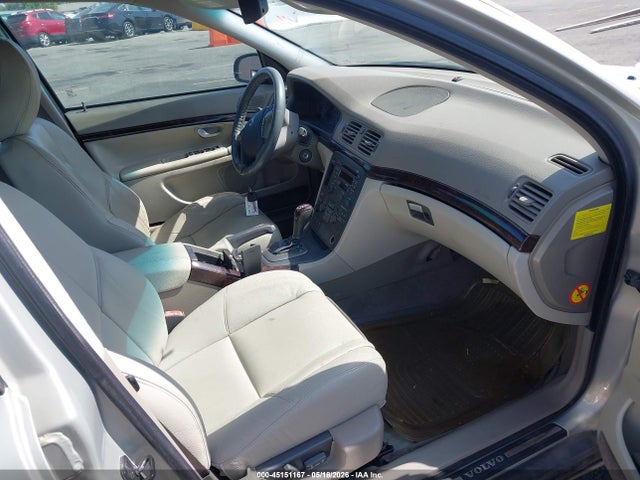 45151167 :رقم المزاد ، YV1TS91D921272597 vin ، 2002 Volvo S80 Executive/t6 مزاد بيع