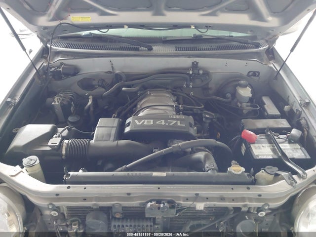 Продаж на аукціоні авто 2002 Toyota Sequoia Sr5 V8, vin: 5TDZT34A82S058814, номер лоту: 45151197