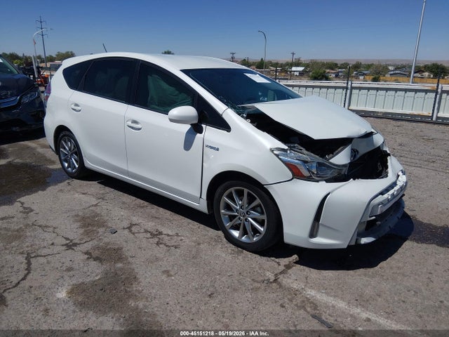 45151218 :رقم المزاد ، JTDZN3EU2HJ065802 vin ، 2017 Toyota Prius V Five مزاد بيع