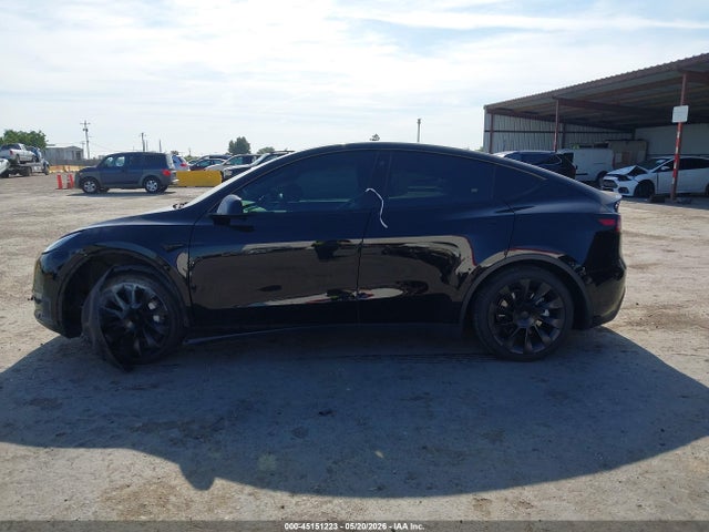 5YJYGDEE9MF270393 Tesla Model Y Long Range Dual Motor All-wheel Drive